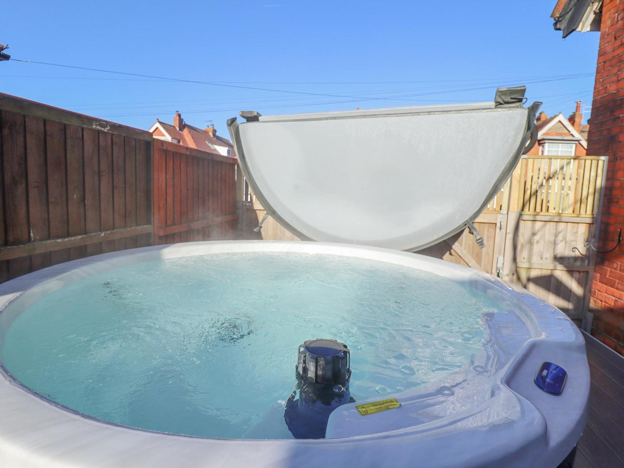 Caxton House Villa Skegness Bagian luar foto